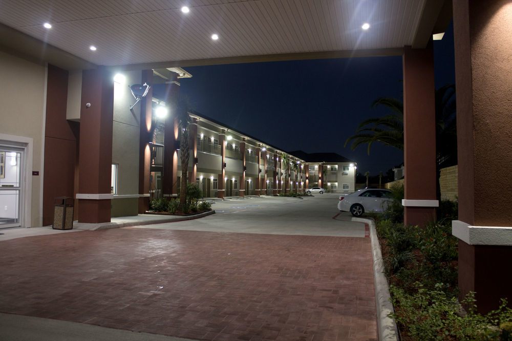 Grand Villa Inn & Suites Chinatown 휴스턴 외부 사진